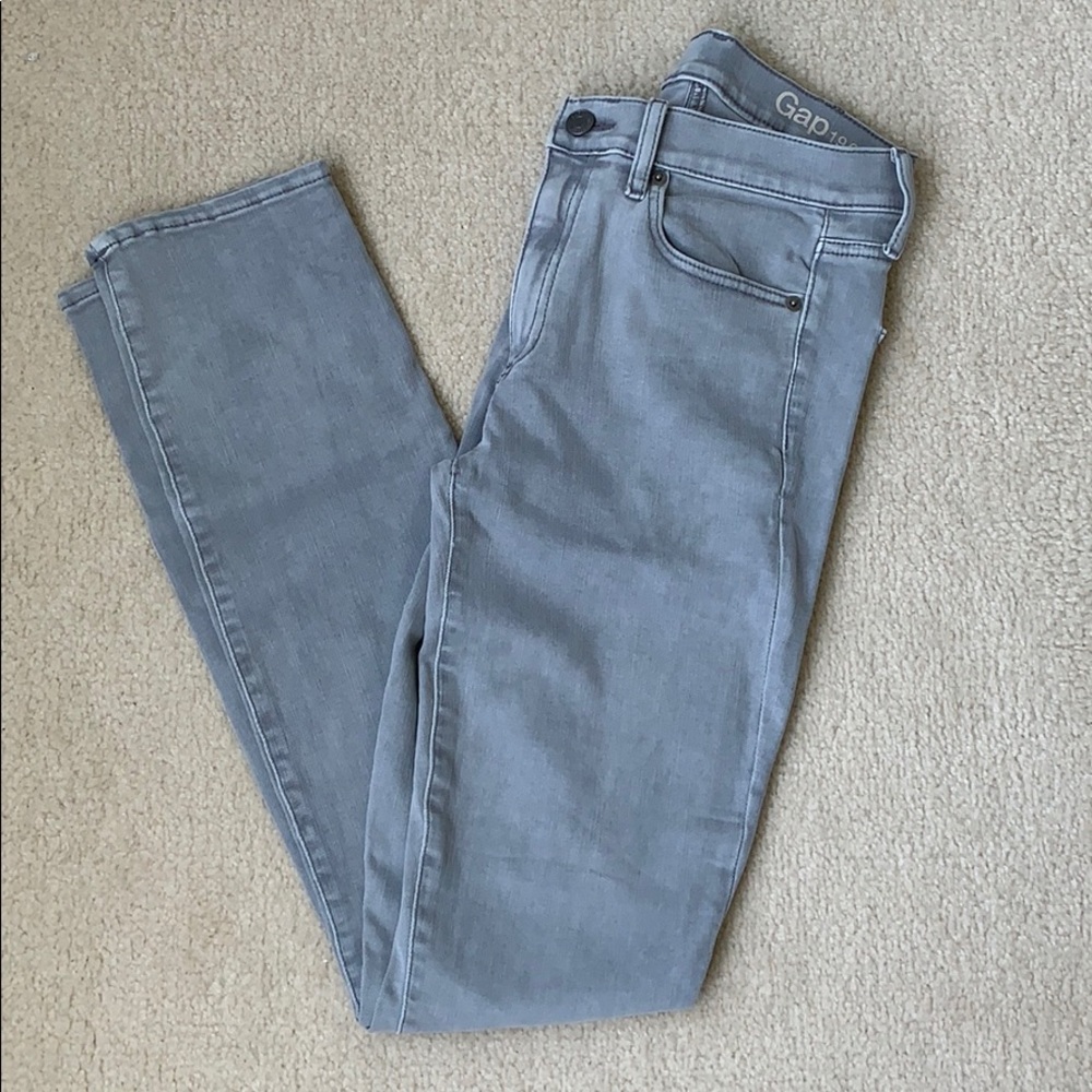 Gap Slim Straight Fit Skinny leg jeans in grey